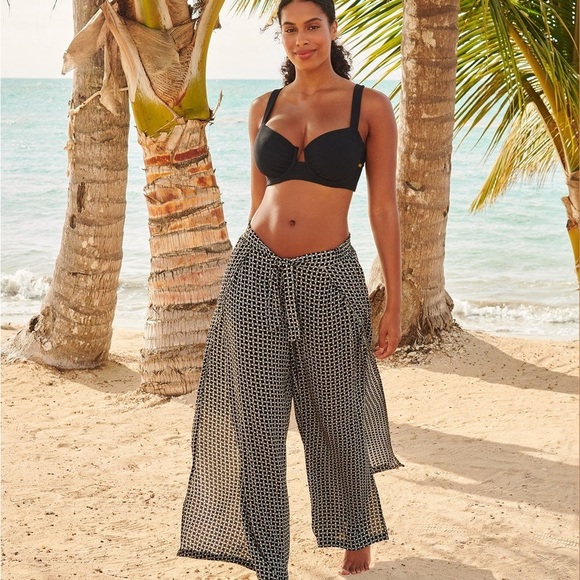 [CLEARANCE/Send Offers] LA VIE EN ROSE WRAP-AROUND CRINKLE PANTS - BNWT! - Picture 2 of 10